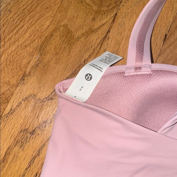 NWT Peloton x Lululemon Soft Foam Cup Sweetheart Bra - Picture 3 of 5